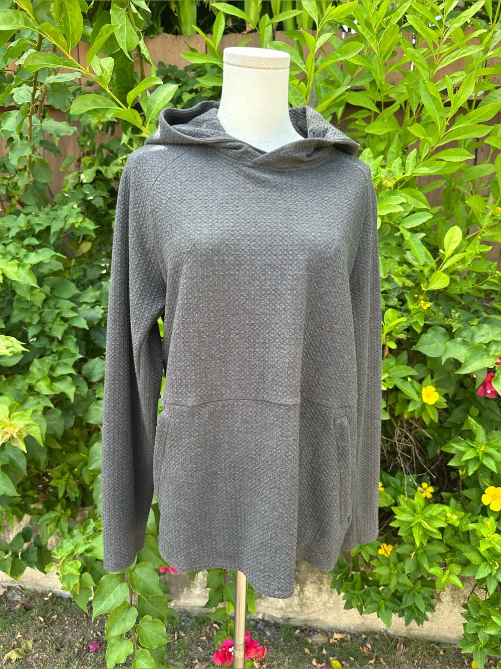 Lululemon Men’s Ease The Day Hoodie Size M